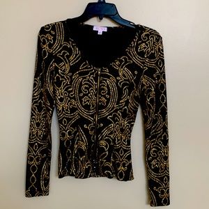 Small Agaci blouse for fancy events or your everyday attire.